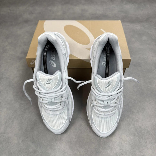 Gel NYC Cream Cloud Grey Trainers